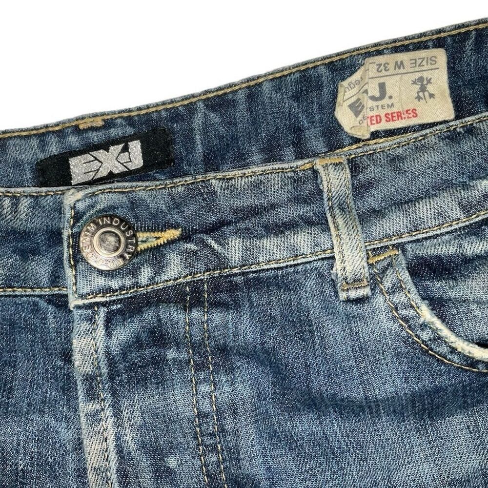 💥 EXJ Men’s Distressed Denim Shorts Sz 32 🧵Rugged Ripped Cutoffs | Frayed - Picture 2 of 3